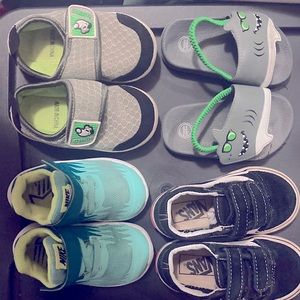 Selling FOUR PAIRS of toddler boys shoes Together